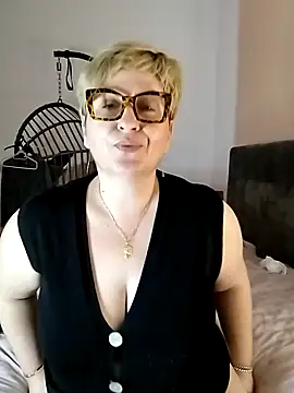 Pumabionda online show from 03/18/25, 06:15