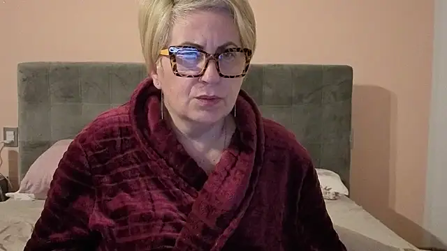 Pumabionda online show from 11/23/25, 06:30