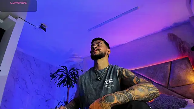 DickGriffith  online show from 10/04/25, 12:47