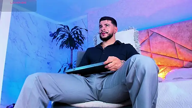 DickGriffith  online show from 10/12/25, 11:31