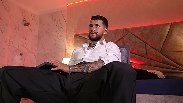 DickGriffith  online show from 04/12/26, 02:00