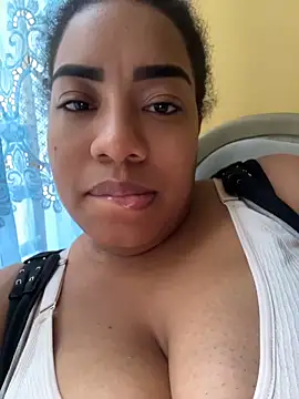 kendrakaramelo online show from 04/15/26, 03:52