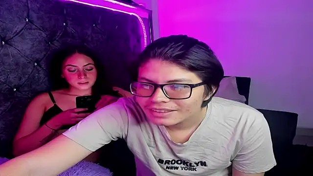 Snapshot of EmilyPacho_ chatting on 11/28/25, 05:15 EmilyPacho online show from 11/28/25, 05:15