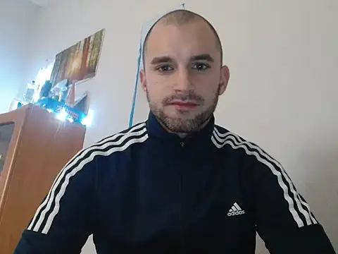 OskarBreno online show from 04/15/26, 08:31