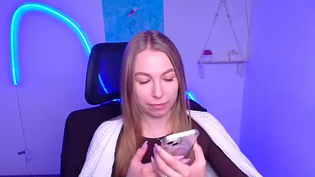 Dana flowers online show from 11/13/25, 06:34