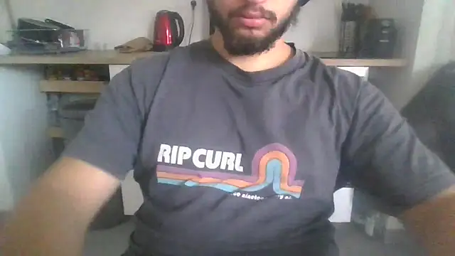 Snapshot of nxnd3525 chatting on 12/03/25, 10:46 nxnd3525 online show from 12/03/25, 10:46