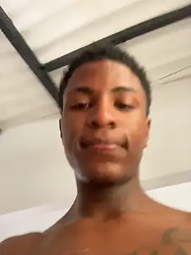 Bichorro online show from 09/26/25, 02:32