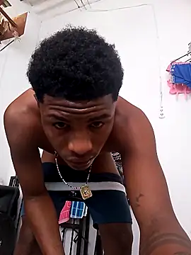 Bichorro online show from 10/13/25, 05:46