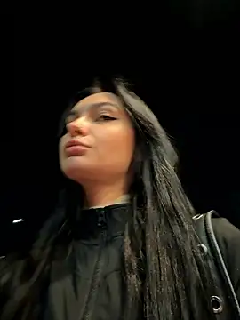 lunalovelee online show from 09/15/25, 01:22