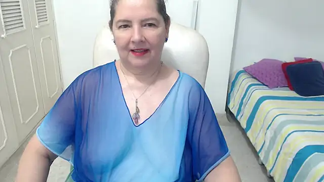 leonela 69 online show from 05/15/26, 10:39