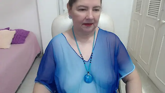 leonela 69 online show from 07/06/26, 10:34