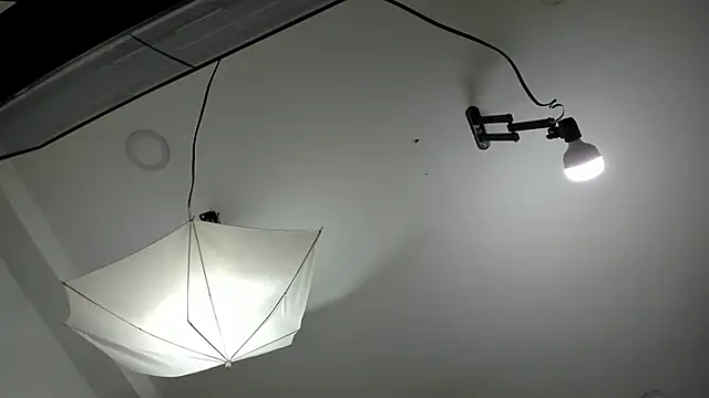 EmiliaRose  online show from 10/04/25, 08:51