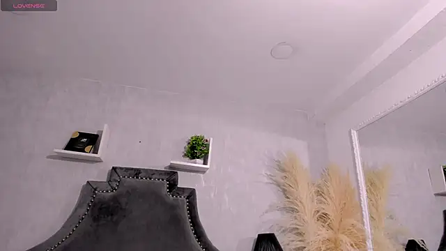 EmiliaRose  online show from 01/16/26, 08:46