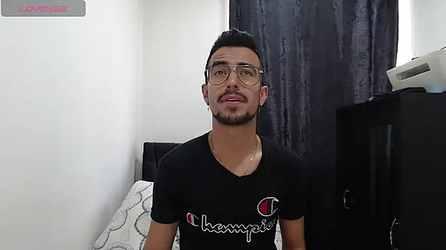 Demian val online show from 03/05/25, 01:17