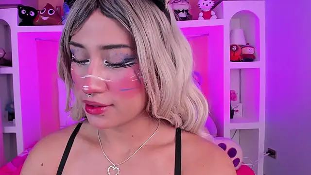 miss   megan online show from 07/01/26, 02:35