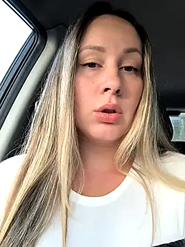 Mona Plus online show from 10/02/25, 06:53