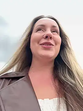 Mona Plus online show from 03/21/26, 10:20