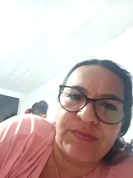 Snapshot of AlexaUllahX chatting on 09/08/25, 06:29 AlexaUllahX online show from 09/08/25, 06:29