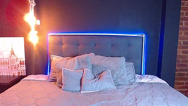 Snapshot of scarleth_shadow chatting on 02/19/25, 02:01 scarleth shadow online show from 02/19/25, 02:01