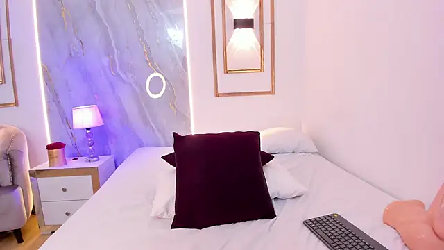 KylieGomeez online show from 03/22/25, 04:56