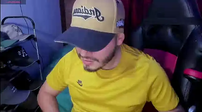 Snapshot of ragnar_lothbrok777 chatting on 03/03/25, 11:35 ragnar lothbrok777 online show from 03/03/25, 11:35