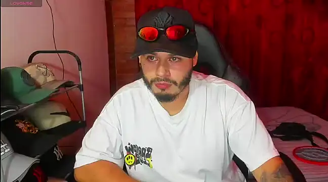 Snapshot of ragnar_lothbrok777 chatting on 03/17/25, 05:34 ragnar lothbrok777 online show from 03/17/25, 05:34