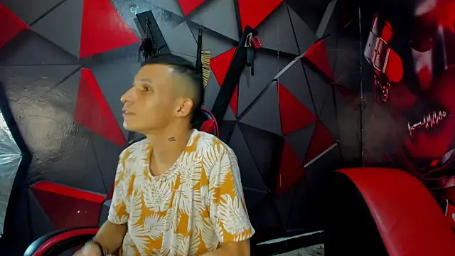 Isak Millan online show from 12/02/25, 12:16