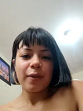 Snapshot of ZafiroKlein chatting on 02/24/25, 10:03 ZafiroKlein online show from 02/24/25, 10:03