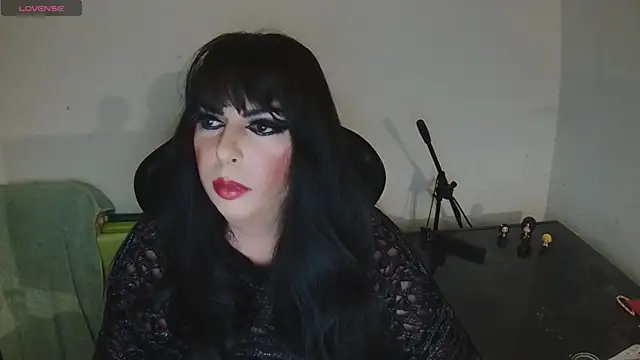 MissNadiaX06 online show from 01/17/26, 10:02