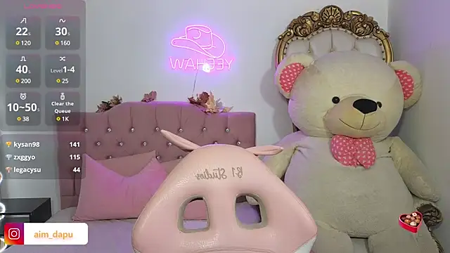 LUDO KITTY TAY online show from 03/05/25, 10:33