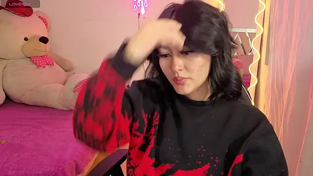 LUDO KITTY TAY online show from 10/07/25, 03:36