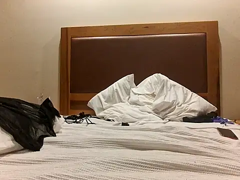 Iscariot19 online show from 03/15/25, 06:25