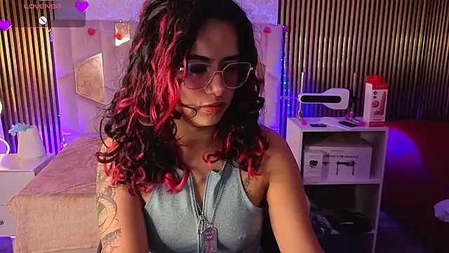 kristen tay online show from 04/07/26, 03:07