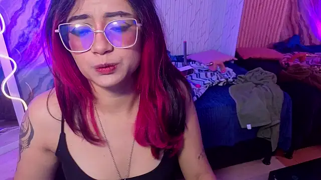 kristen tay online show from 05/18/26, 04:07