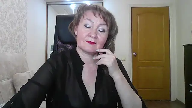 Snapshot of Victoria_secrets_ chatting on 02/12/25, 02:54 Victoria secrets online show from 02/12/25, 02:54