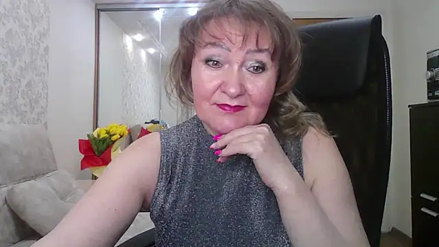 Snapshot of Victoria_secrets_ chatting on 03/20/25, 05:58 Victoria secrets online show from 03/20/25, 05:58