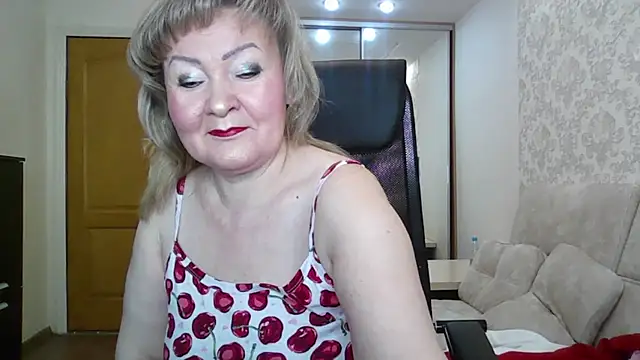 Victoria secrets  online show from 04/01/26, 04:35