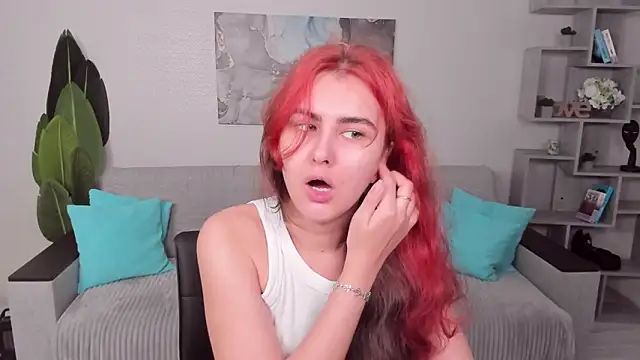 Snapshot of GabriellaMays chatting on 09/15/25, 05:07 GabriellaMays online show from 09/15/25, 05:07