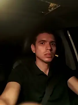 Snapshot of xXDavisXx chatting on 09/15/25, 01:49 xXDavisXx online show from 09/15/25, 01:49