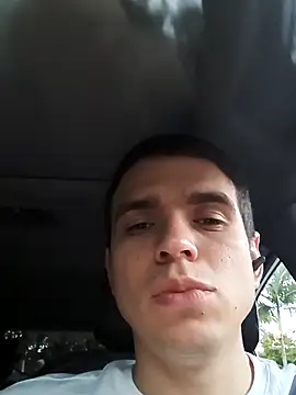 Snapshot of xXDavisXx chatting on 10/25/25, 10:48 xXDavisXx online show from 10/25/25, 10:48