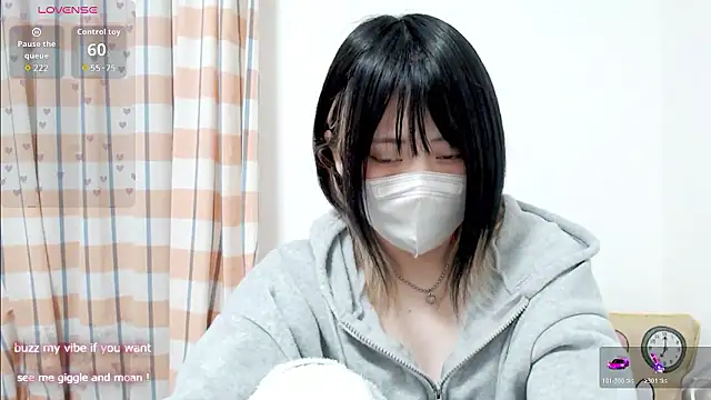 Snapshot of FUYU_rain chatting on 01/14/26, 12:49 FUYU rain online show from 01/14/26, 12:49