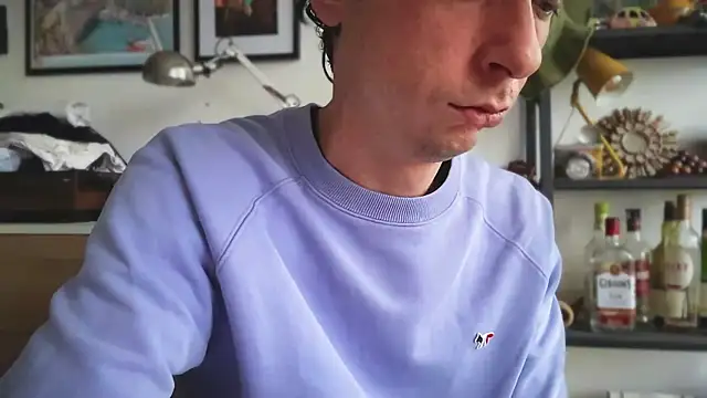 MikymikeBBWD online show from 12/20/25, 01:40