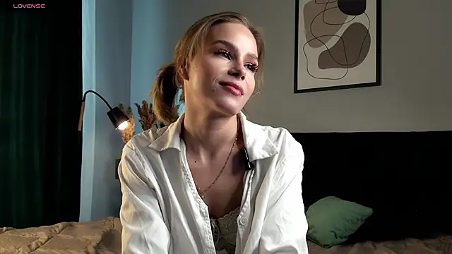 TaiteBayles online show from 03/14/25, 03:04