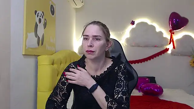 TessaDaybreak online show from 03/16/25, 07:26