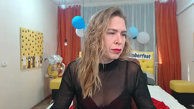 TessaDaybreak online show from 10/03/25, 07:27