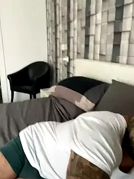 morfeoX online show from 10/11/25, 01:42