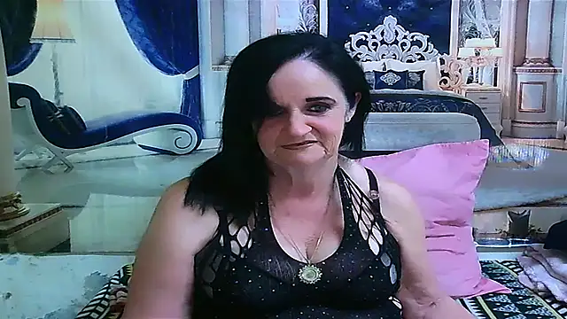 Snapshot of LuciousGrace chatting on 07/03/26, 06:47 LuciousGrace online show from 07/03/26, 06:47