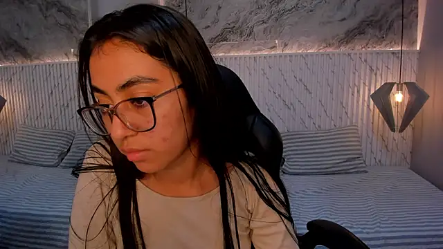 lucelly 15 online show from 03/11/25, 02:51