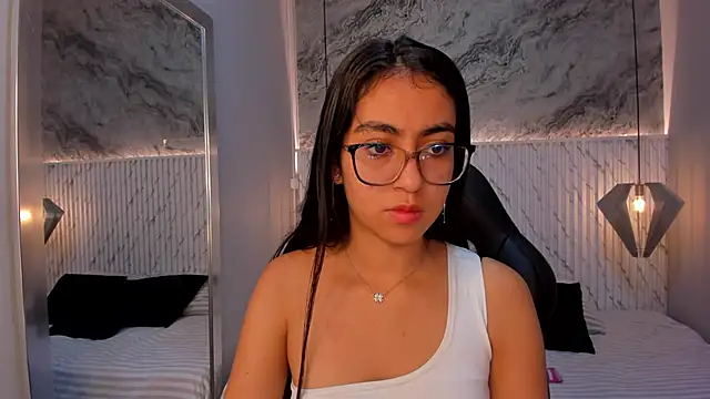 lucelly 15 online show from 03/13/25, 11:41