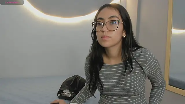 lucelly 15 online show from 11/06/25, 11:44